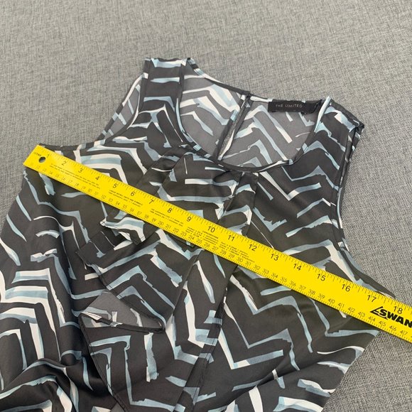 The Limited Sleeveless Blouse Small Ruffled Layered in Front Abstract Art Print - Picture 7 of 13